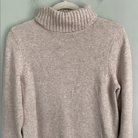 GAP Women’s Cream Long Sleeve Turtleneck Sweater Dress Size Small - Picture 2 of 7